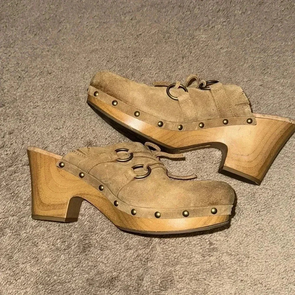 Korks Tan Suede Clog Mule Size 11M Normcore - Picture 8 of 8